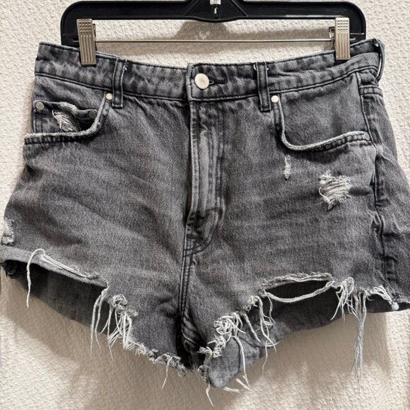Zara shorts size 8 - Picture 2 of 4
